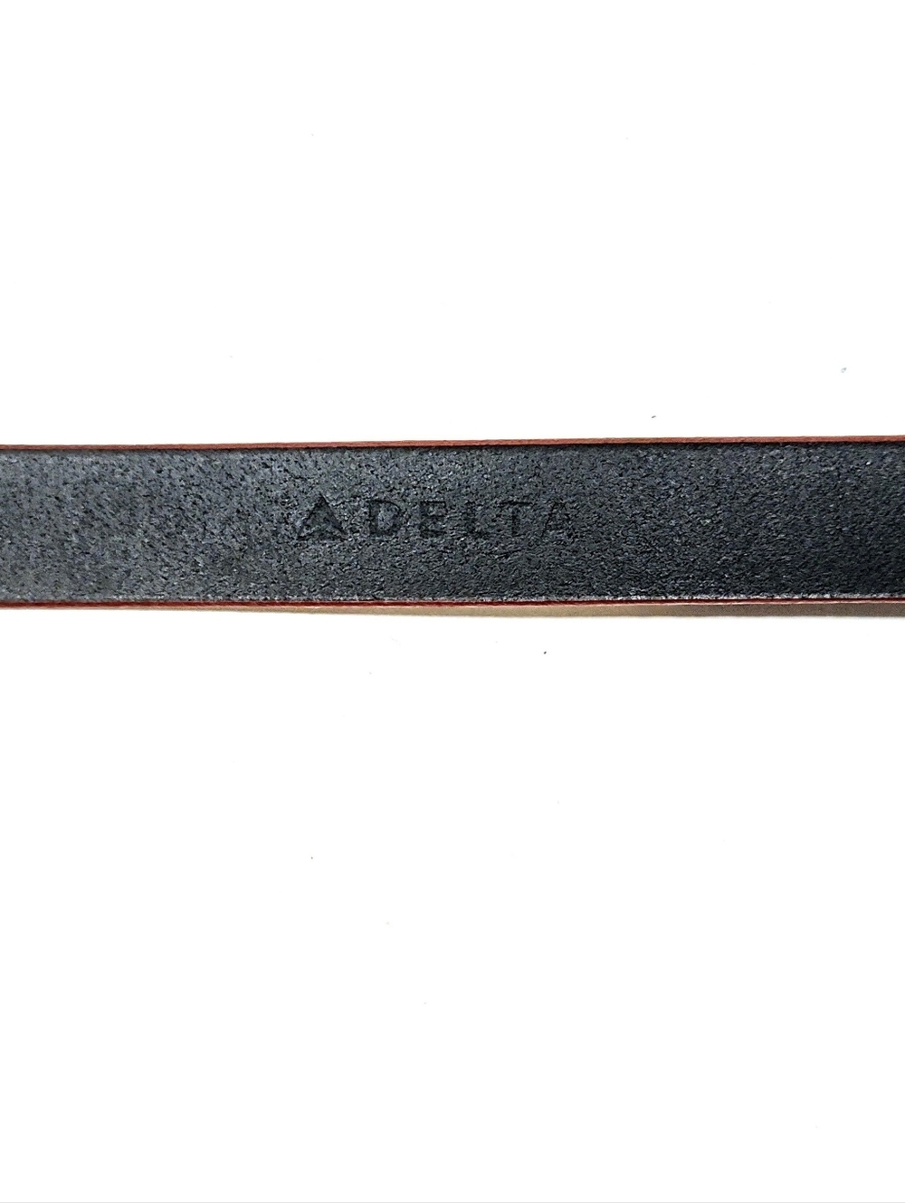 Delta Airlines Black Leather Belt with Red Edge Size M Medium 30½-33 Gold Buckle - Picture 9 of 11